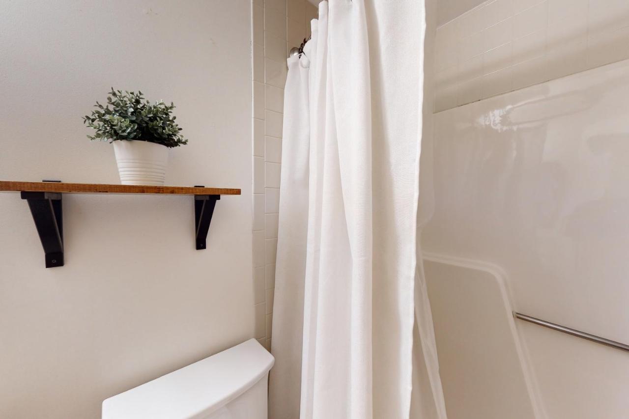 Brookhaven Condos ラッドロー エクステリア 写真