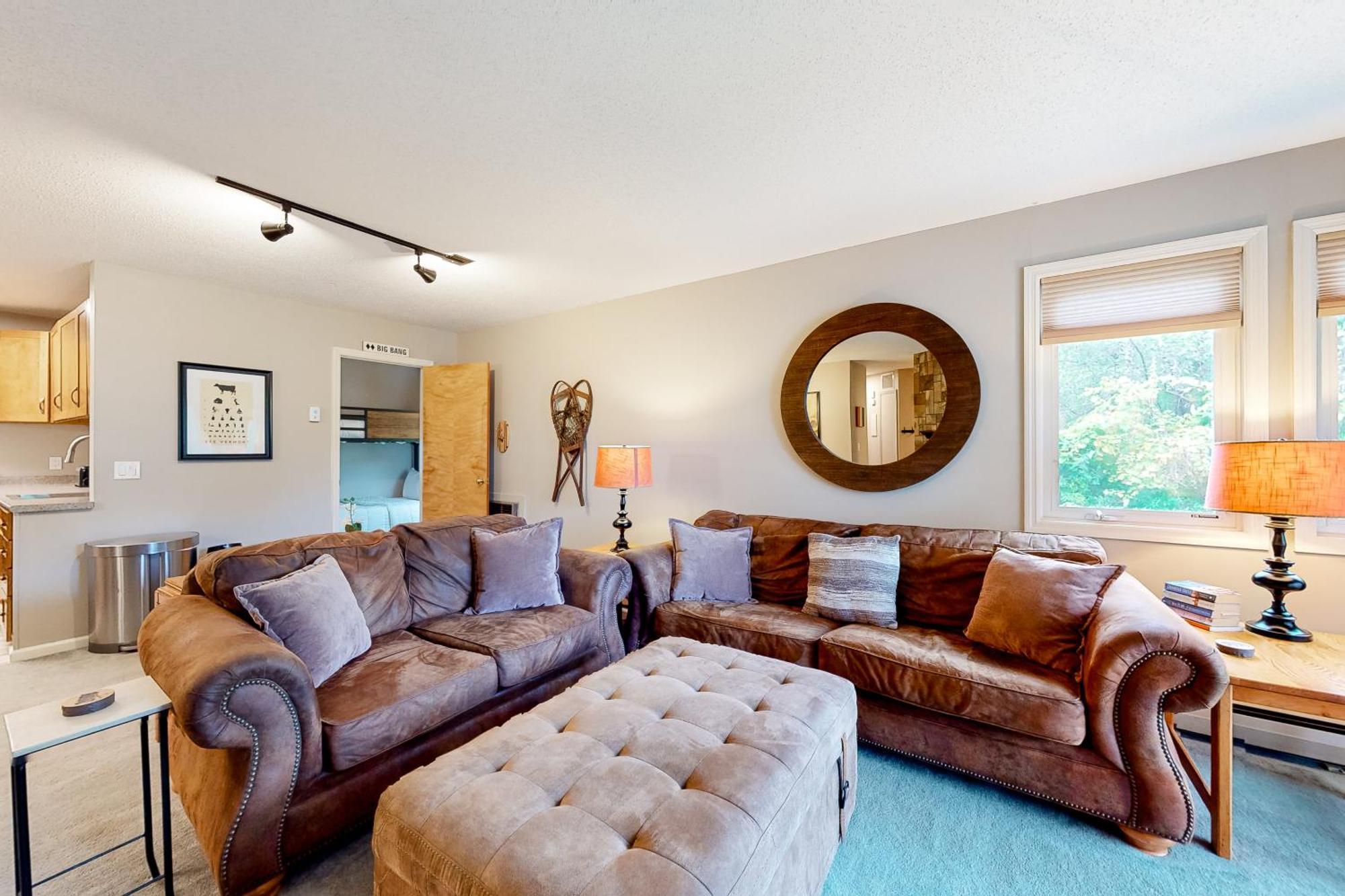Brookhaven Condos ラッドロー 部屋 写真