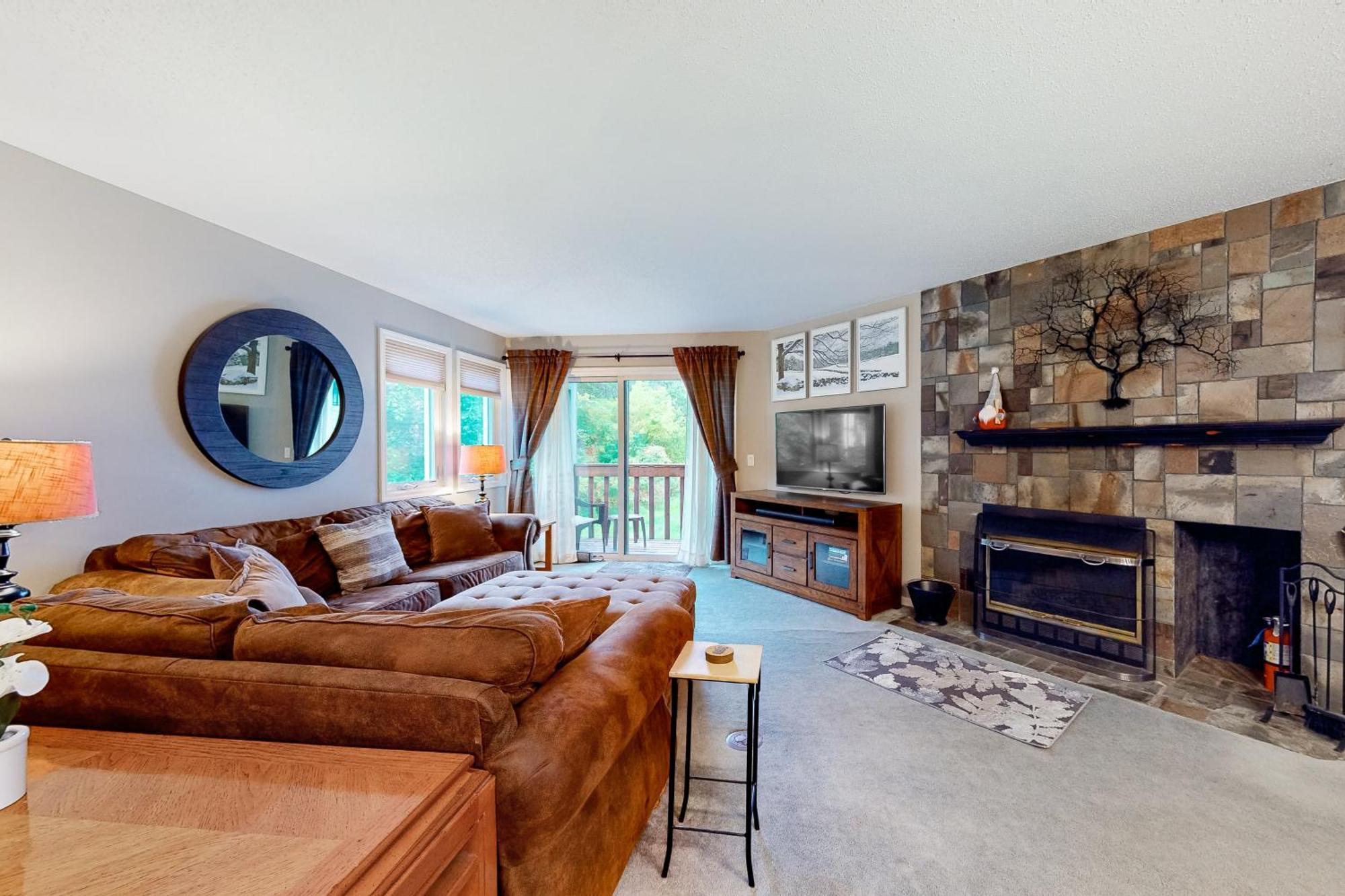Brookhaven Condos ラッドロー 部屋 写真