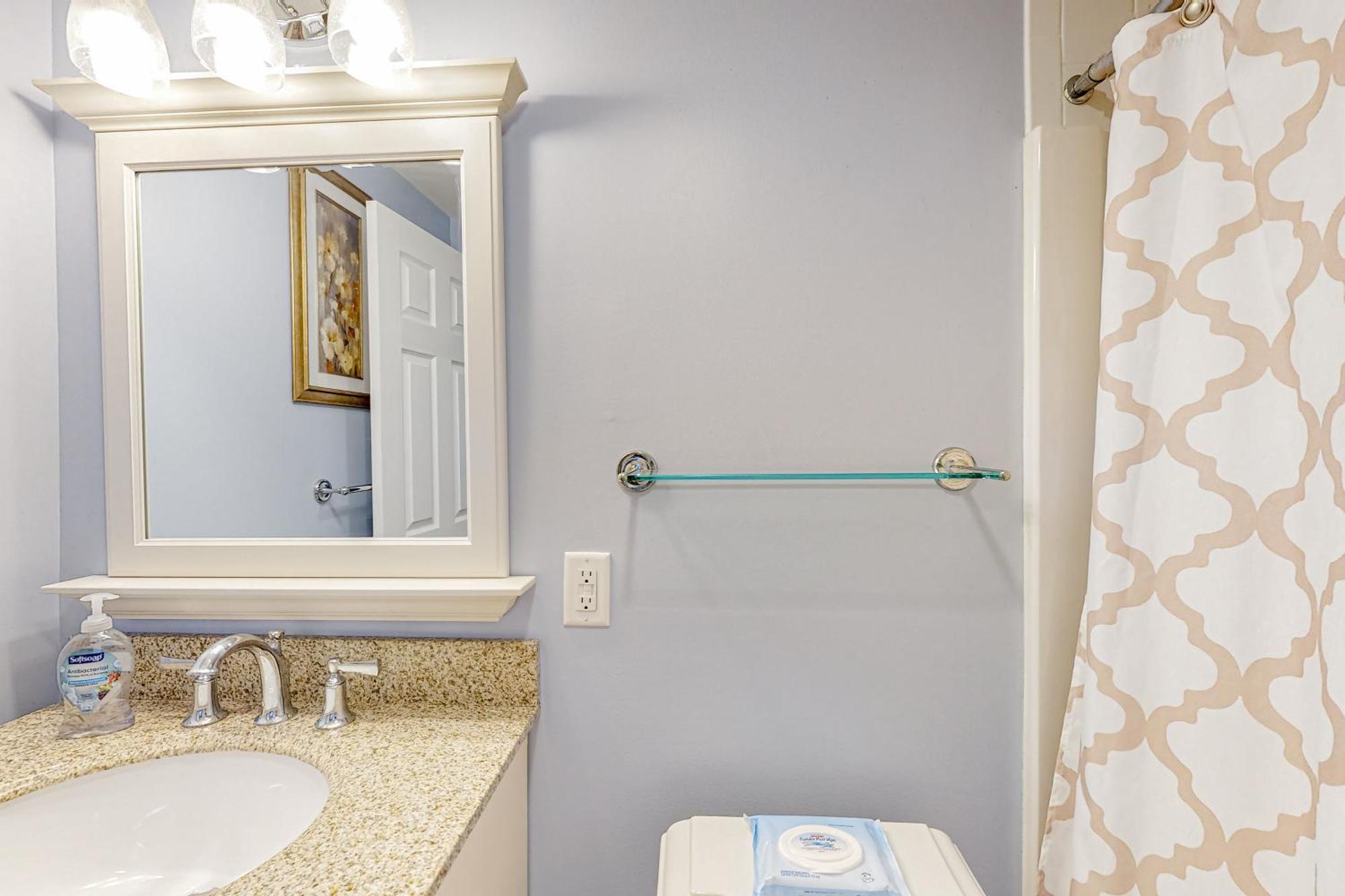 Brookhaven Condos ラッドロー 部屋 写真