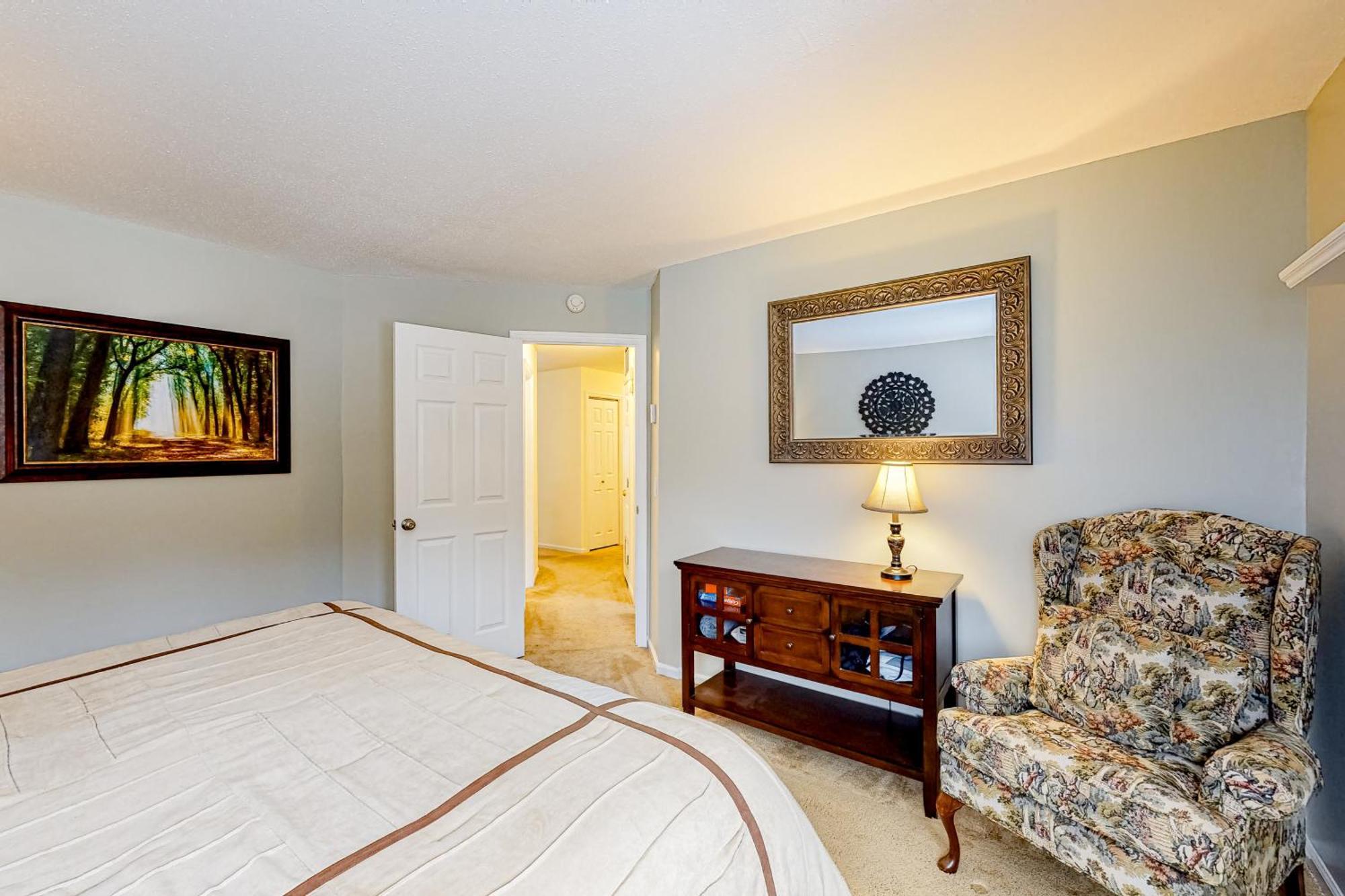 Brookhaven Condos ラッドロー 部屋 写真
