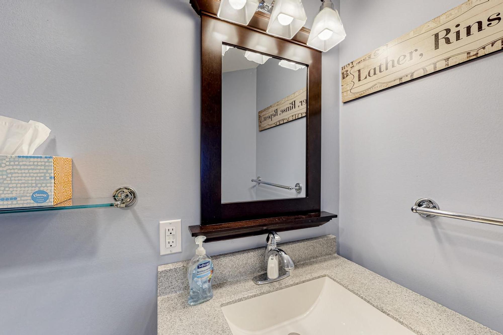 Brookhaven Condos ラッドロー 部屋 写真