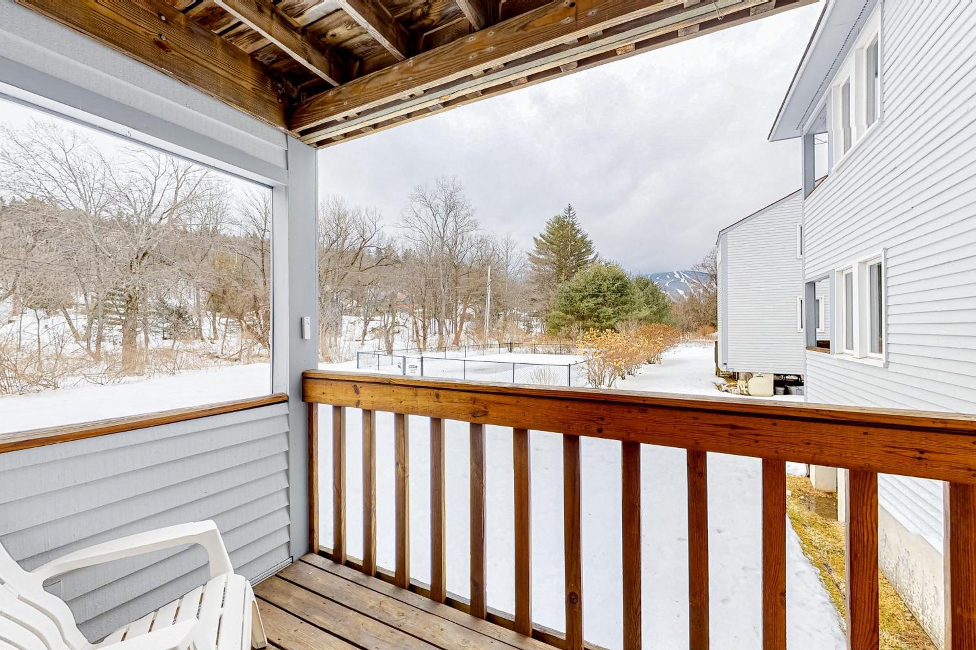 Brookhaven Condos ラッドロー 部屋 写真